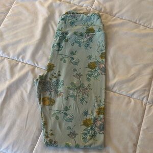 LuLaRoe Floral Leggings - Green and Yellow